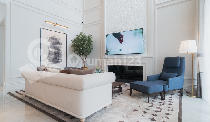 For Sale New Modern Minimalist 2-Story Residence with Complete and Premium Facilities