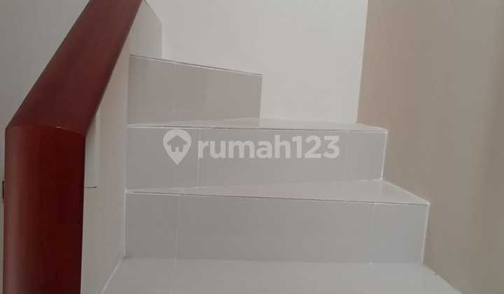 Rumah 2 Lantai Di Jl Tamansari Iii Kalijaga Kota Cirebon 8