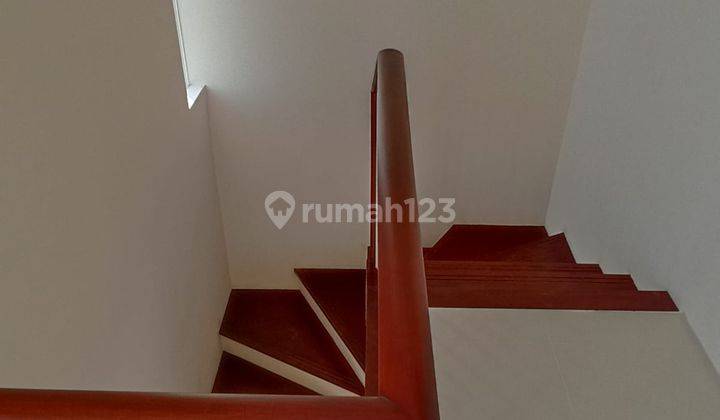 Di Jual Rumah 2 Lantai Dekat Jalan Tuparev Cirebon 10