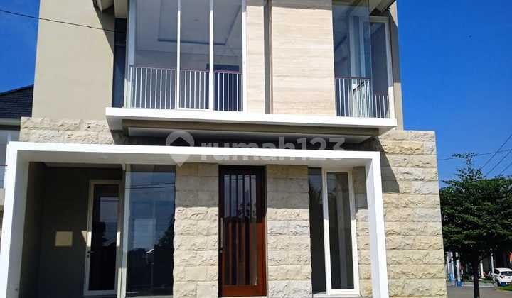Rumah 2 Lantai Lokasi Dekat Area Perkantoran Cirebon 2