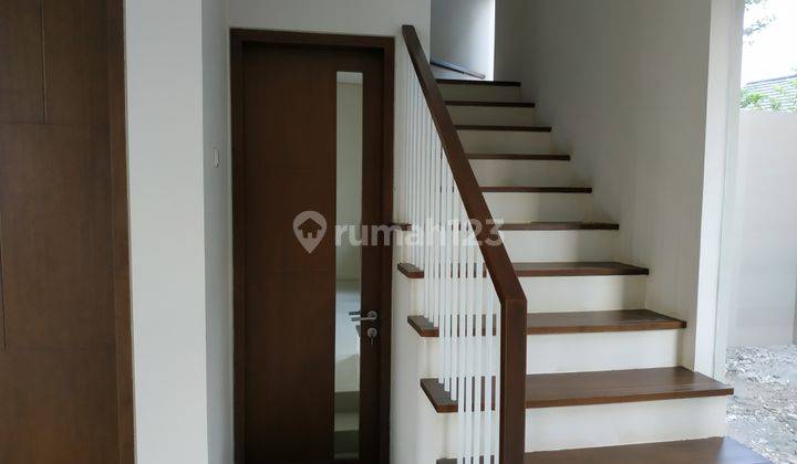 Rumah 2 Lantai Lokasi Dekat Area Perkantoran Cirebon 10