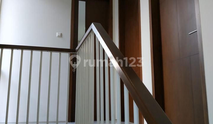 Rumah 2 Lantai Lokasi Dekat Area Perkantoran Cirebon 14