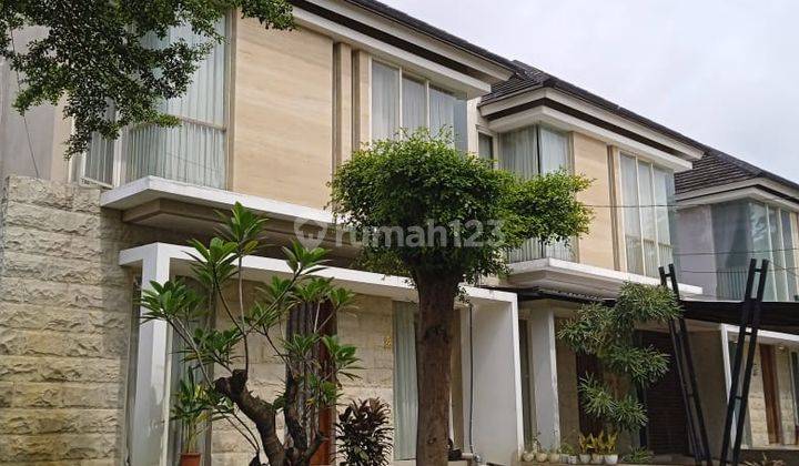 Rumah Mewah Elegant Dekat Pusat Kota Cirebon 3