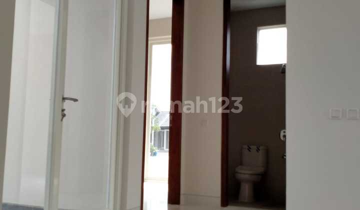 Rumah Mewah Minimalis Lokasi Dekat Area Perkantoran Cirebon 5