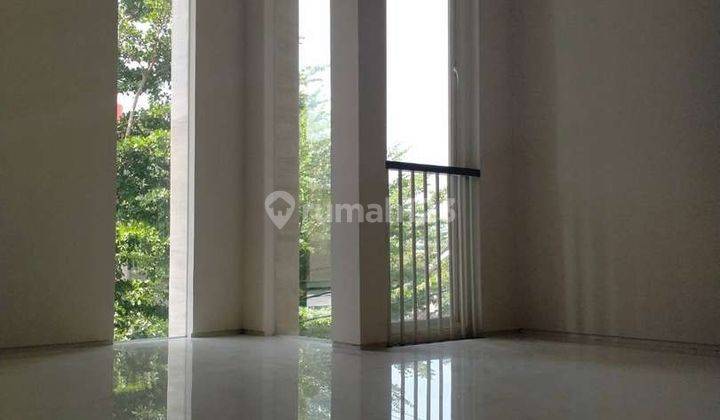 Rumah Mewah 2 Lantai Lokasi Dekat Area Perkantoran Cirebon 9