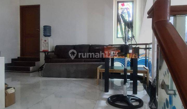 Dijual Rumah Hook Bagus di Jatiwaringin Curuk Indah Jakarta Timur 2