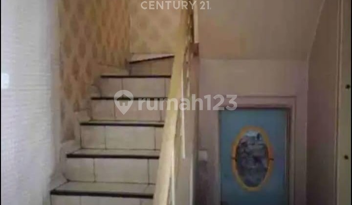 2-Story Minimalist House in Harapan Indah Bekasi with Easy Access 2