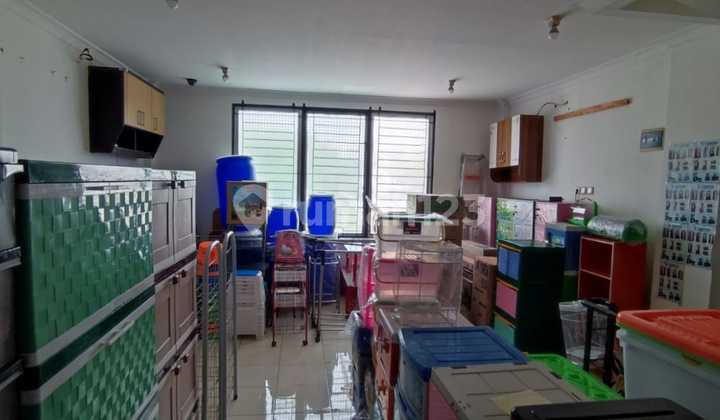 Ruko Aralia 3 Lantai Siap Pakai di Harapan Indah Bekasi Ruko Aralia 3 Lantai Siap Pakai di Harapan Indah Bekasi