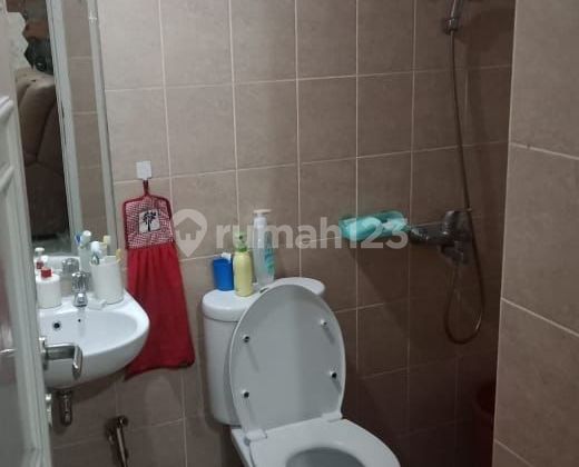 Rumah Bagus,depan Taman, Di Cluster Royal Residence Jakarta Timur 9