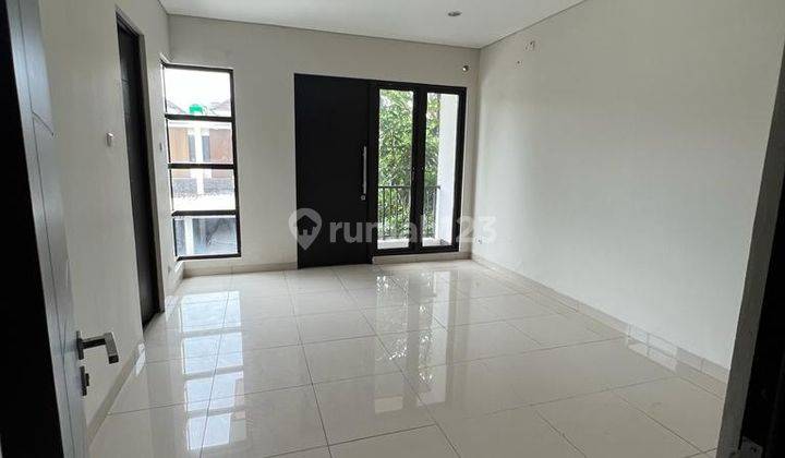 Disewakan Rumah Hook,Di Cluster Asera One Harapan Indah2 Bekasi 5
