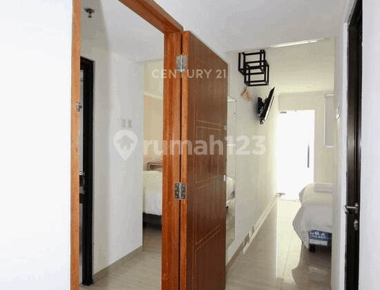 63-Room 2-Star Equivalent Hotel Building in Gunung Sahari, Central Jakarta 2