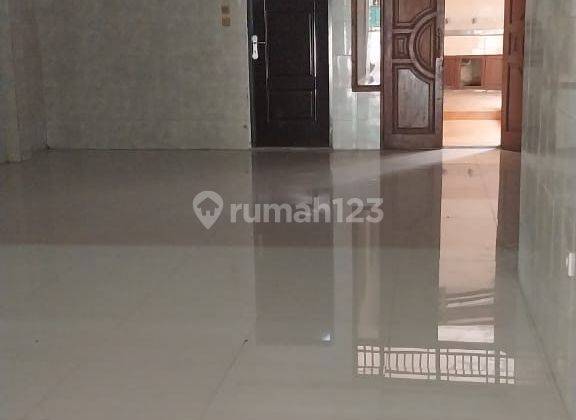 Dijual Rumah Besar di Tj. Sanyang Budhi Kramat Jati Jakarta Timur 2