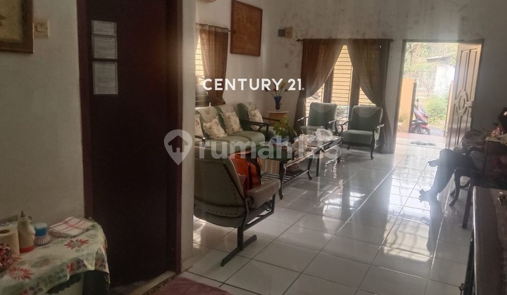 Minimalist House in Bumi Cimanggis Indah Complex, Depok, Near Toll Road