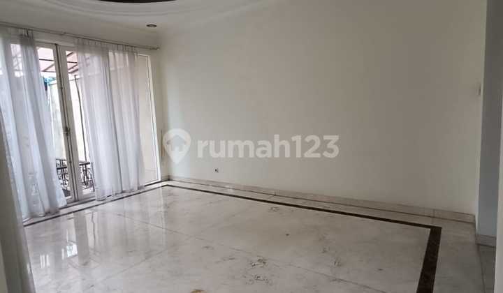 Rumah Mewah Bagus Siap Huni Lokasi Premium di Pondok Indah, Jakarta Selatan 2