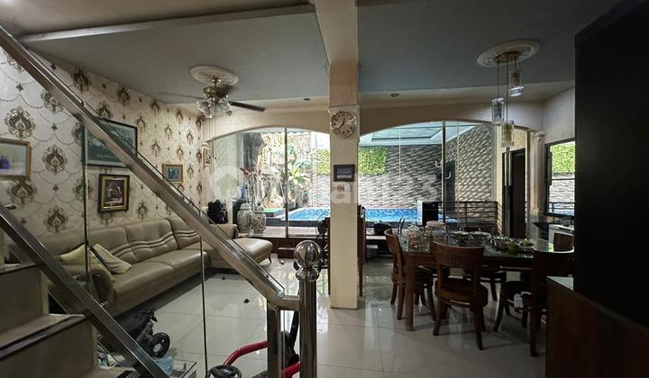 Dijual Rumah Era Mas 2000 Luas Bagus Siap Huni di Pulo Gebang Cakung Jakarta Timur 2