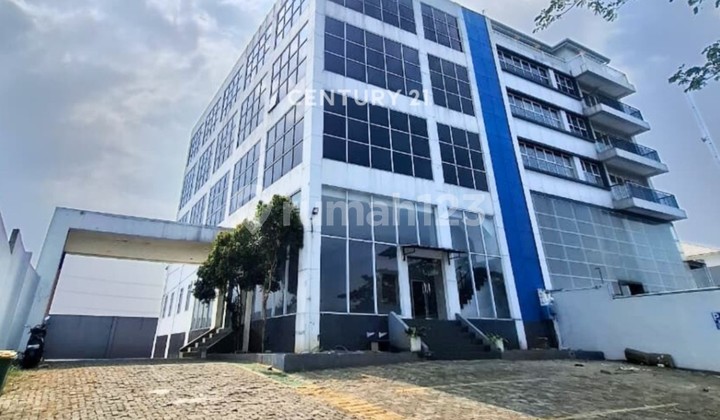 PRICE DROP Main Street Building Suitable for Office Harapan Indah City