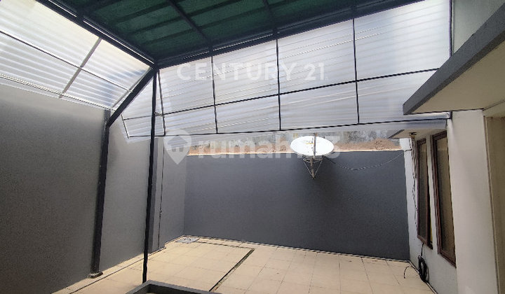 Rumah 2 Lantai Semi Furnished Cluster Alamanda Jgc Cakung 2