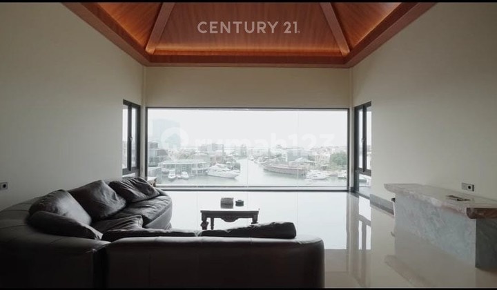 Rumah Sultan Kawasan Pantai Mutiara View Laut dan Full Furnished 2