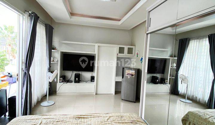 Dijual Rumah Bagus 3 Lantai di Springville Residence Bekasi  1