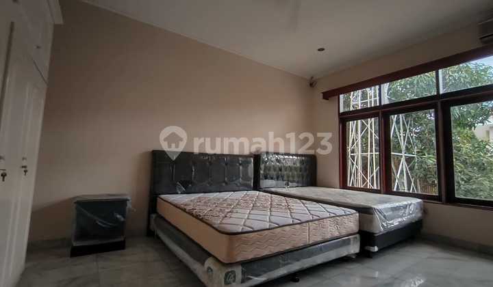 Townhouse Jervois Park Siap Huni dengan Private Pool di Tb Simatupang Jakarta Selatan 2