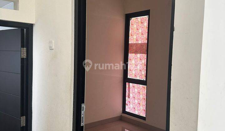 Dijual Rumah Asri di Harapan Indah, Bekasi 2