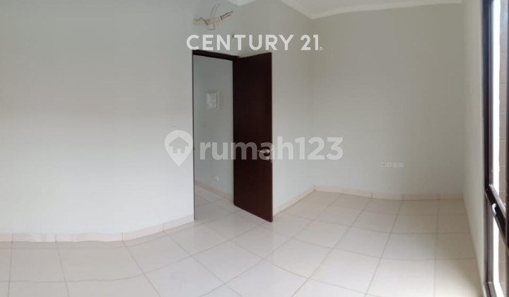 Rumah Furnish Cluster Olive Residence di Summarecon Bekasi 2