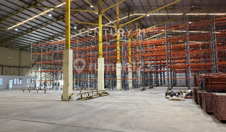 Industrial Warehouse for Sale, Spacious and Strategic Location in Cikarang