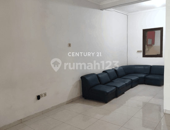 Nice House Inside a Cluster in Metland Ujung Menteng Cakung East Jakarta