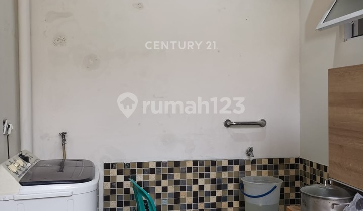 Turun Harga Rumah Full Furnished di Jgc Cluster Thames 4 KT SHM 2