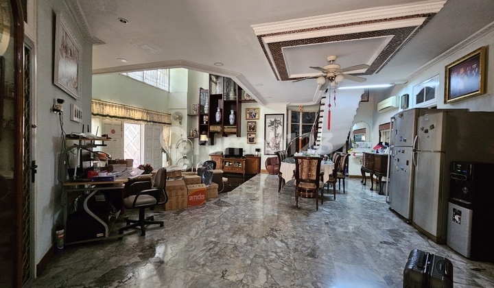 Rumah Muara Karang Blok 6 Hoek