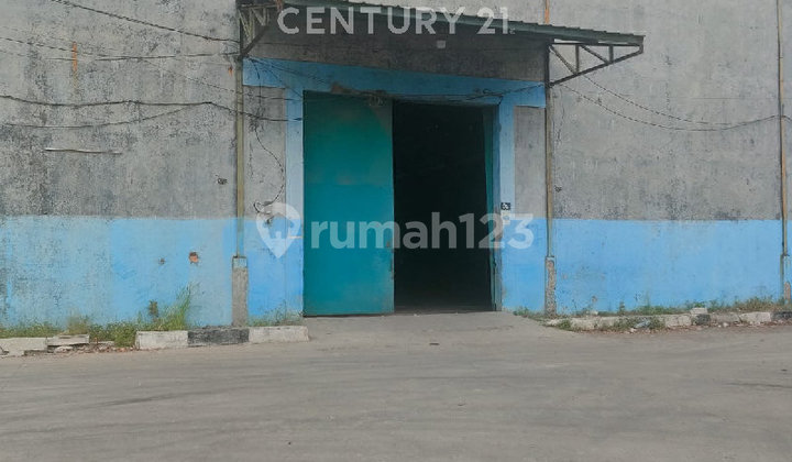 Warehouse for rent in Rorotan, Cakung, East Jakarta.