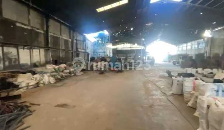 Factory and Warehouse Location Near Toll Access in Dadap Raya, Tangerang