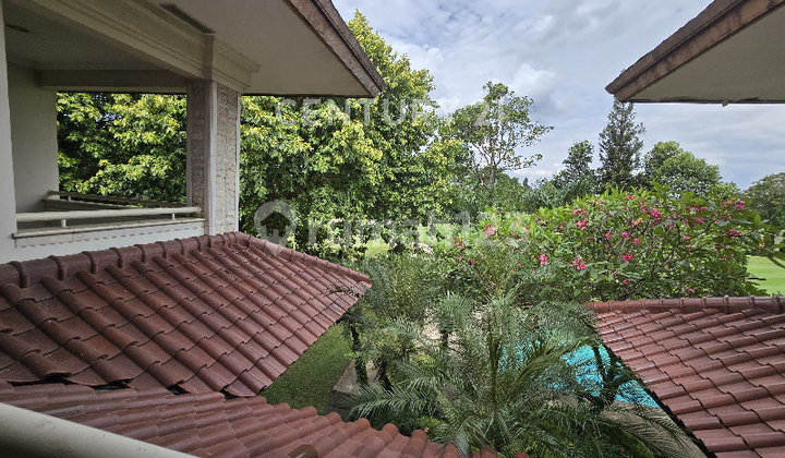 Rumah Mewah di Pondok Indah Jarang Ada View Golf 1