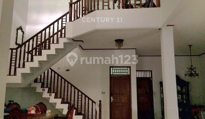 2-Story House in Kebayoran Baru, South Jakarta