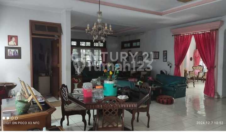 Rumah Luas 648M Murah, Besar, Siap Huni di Kebayoran Lama Jakarta Selatan