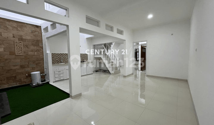 Rumah Siap Huni di Pondok Bambu Jakarta Timur