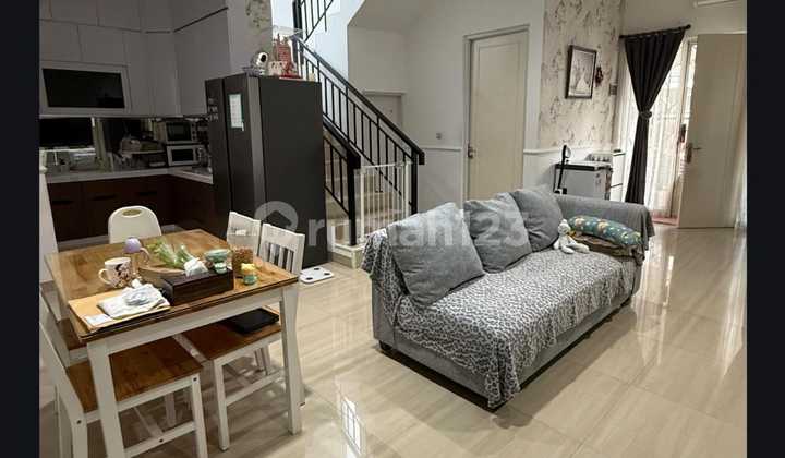 Dijual Rumah 2 Lantai Full Furnish Cluster Beverly Hills di Duta Garden Perbatasan Jakarta Barat-Tangerang Dijual Rumah 2 Lantai Full Furnish Cluster Beverly Hills di Duta Garden Perbatasan Jakarta Barat-Tangerang