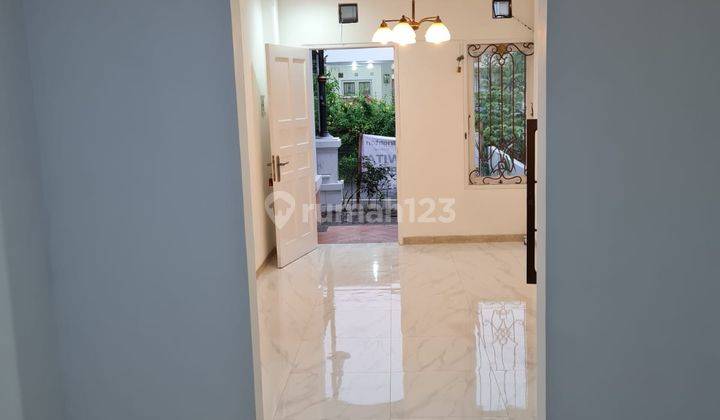 Dijual Rumah 2lt Luas 183m Di Puri Beta 1, Ciledug Tangerang 2