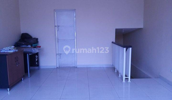Dijual Rumah 3 Lantai Lokasi di Grand Galaxy Bekasi 2
