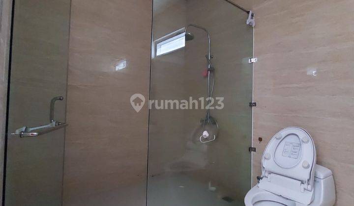 Rumah Minimalis di Area Kemang Pejaten Barat Security 24 Jam