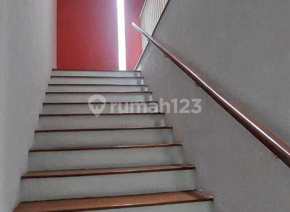 Rumah Hunian Asri di Rancamaya Golf Estate Bogor Jawa Barat
