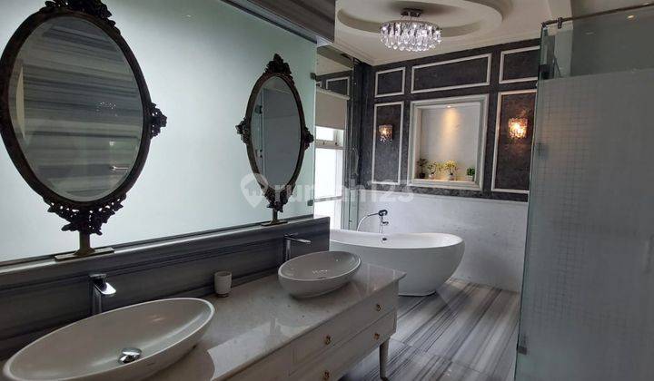 Rumah Mewah American Classic di Patra Kuningan Jakarta Selatan