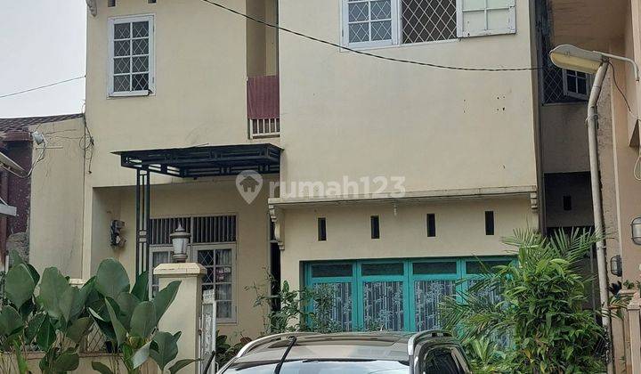 Rumah 2 lantai di andara raya pondok labu dalam komplek dkt toll 1