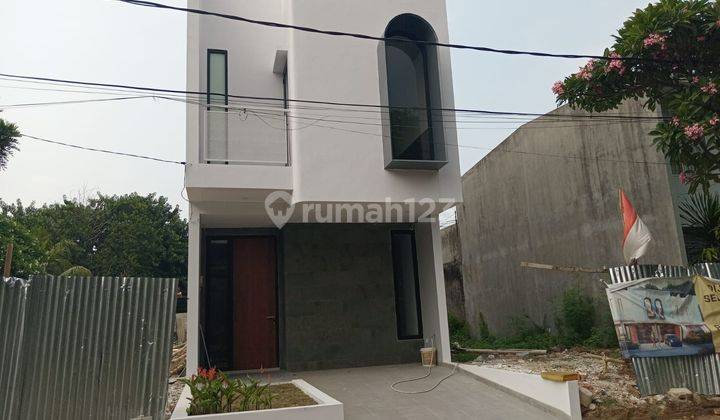 Rumah Modern Minimalis di Legoso Tangerang Selatan Semi Furnished 1