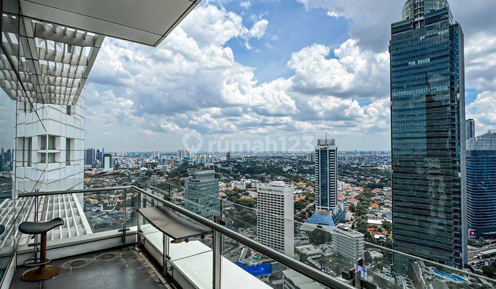 Apartement Kempinski Private Residence 2 kamar view uob dan HI 2