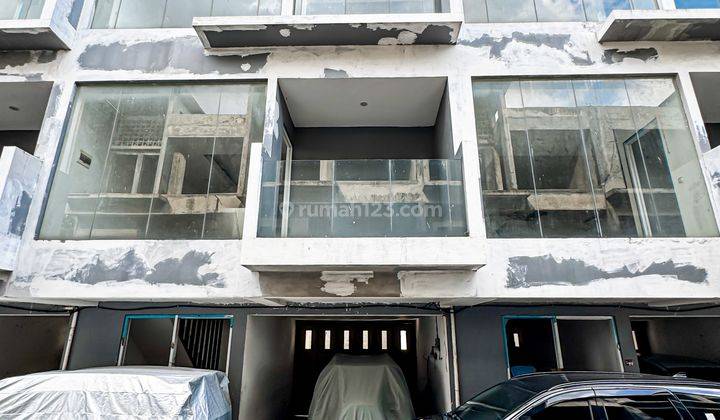 Tanah di Menteng Jakarta Pusat Atas Ex Project Townhouse 8 Unit 2