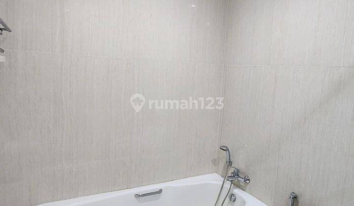 Rumah Minimalis 3 Lantai Furnished di Kemang, Jakarta Selatan 2