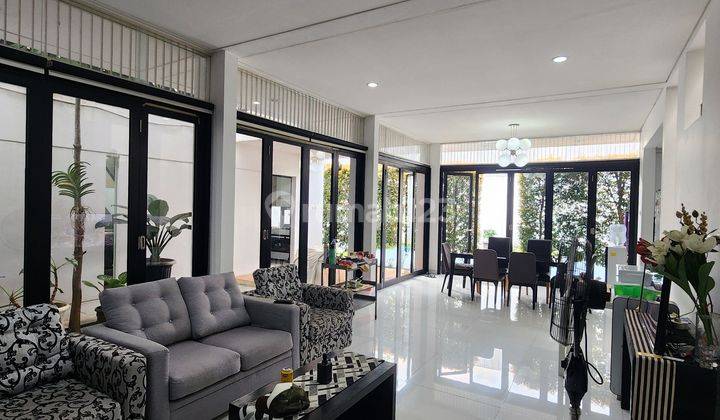 Rumah 2 lantai di cilandak dalam cluster Furnished, siap huni 1