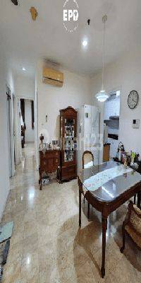 ruang makan apartemen 3 kamar termurah di