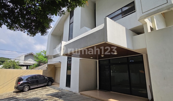 Rumah 2 Lantai Bagus Shm Di Bangka Kemang Jaksel Ada Kolam Renang 2